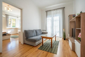 2 BDR central home next to the National stadium